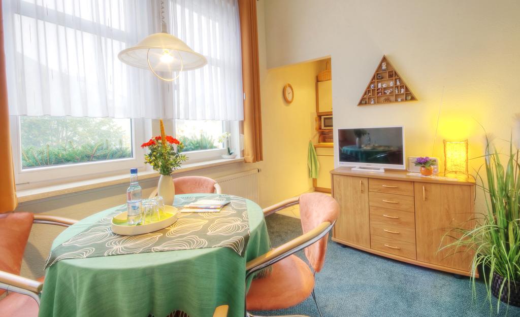 オーバーホーフHaus Sonnenruhアパートメント エクステリア 写真